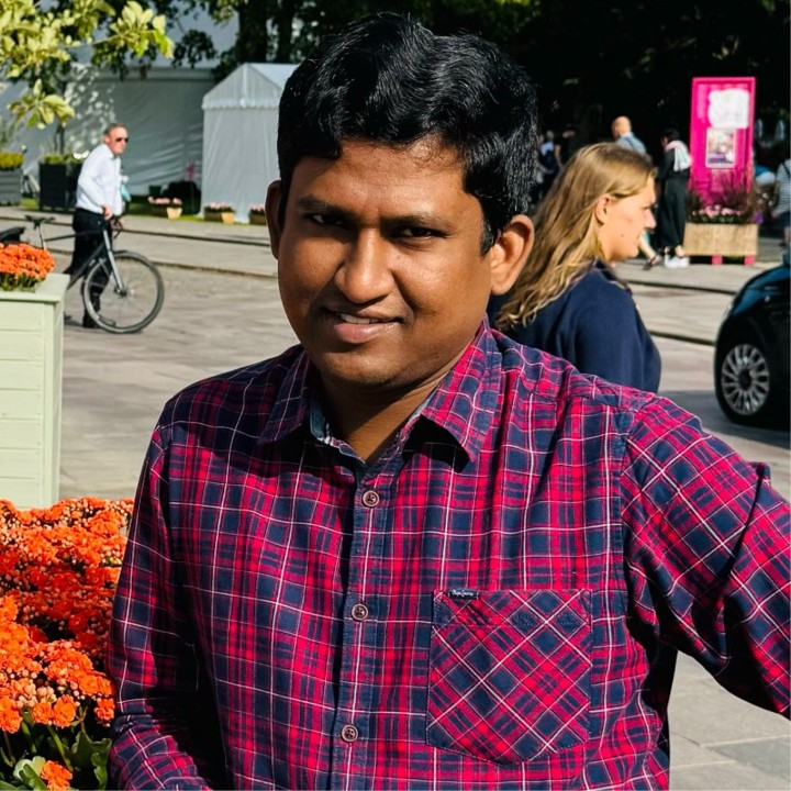 Dr. Soumitra Dinda